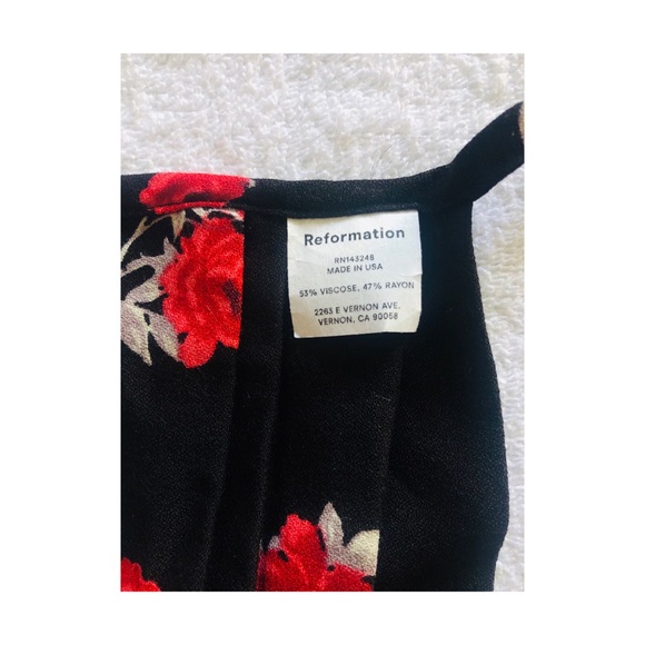 Floral Reformation Masks - Picture 6 of 6